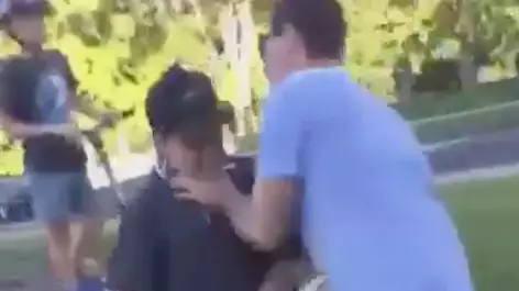 People Are Divided Over Video Showing A Dad Assaulting A Kid That Bullied His Son