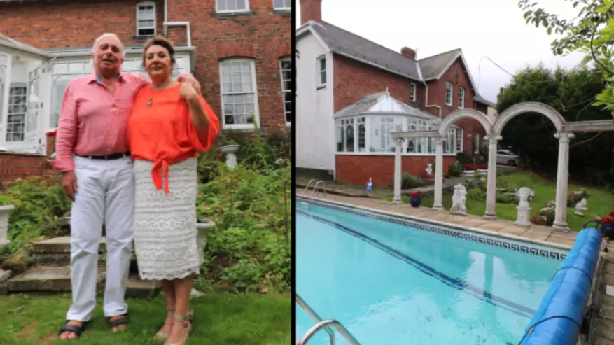 Couple Are Raffling Off Their Huge Home Complete With A Pool For Just £10