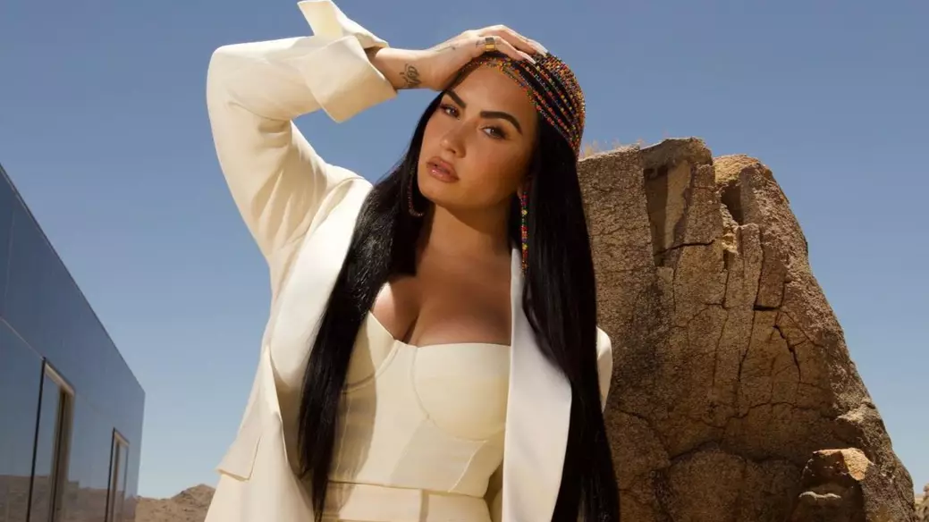 Demi Lovato Comes Out As Non-Binary And Reveals They/Them Pronouns