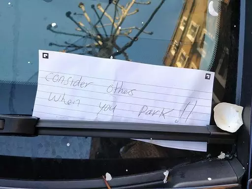 The note that was left on the car.