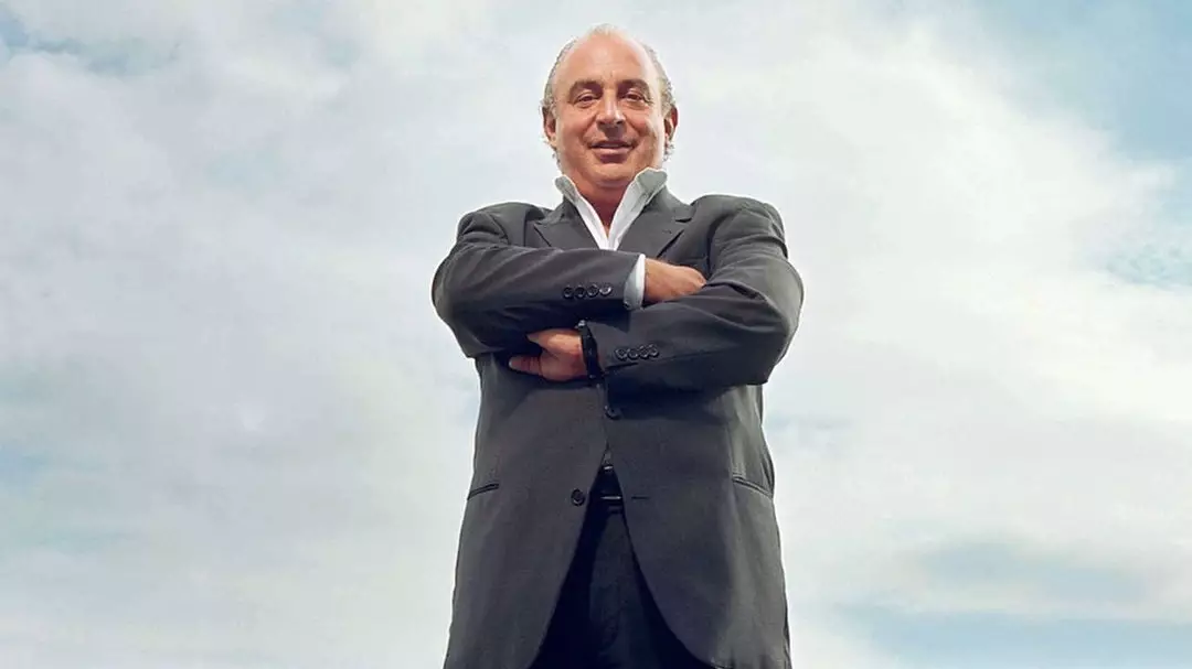 ​Photographer Makes Philip Green ‘Look Like A P***k’ With Posed Image