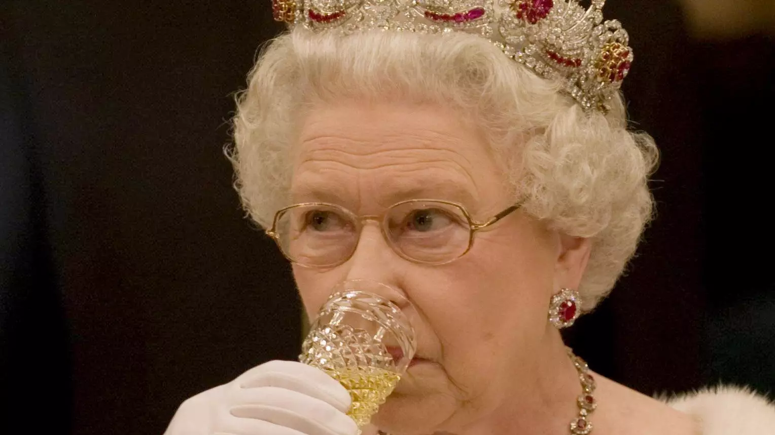 ​Is The Queen A Binge Drinker? Goverment Standards Would Say So