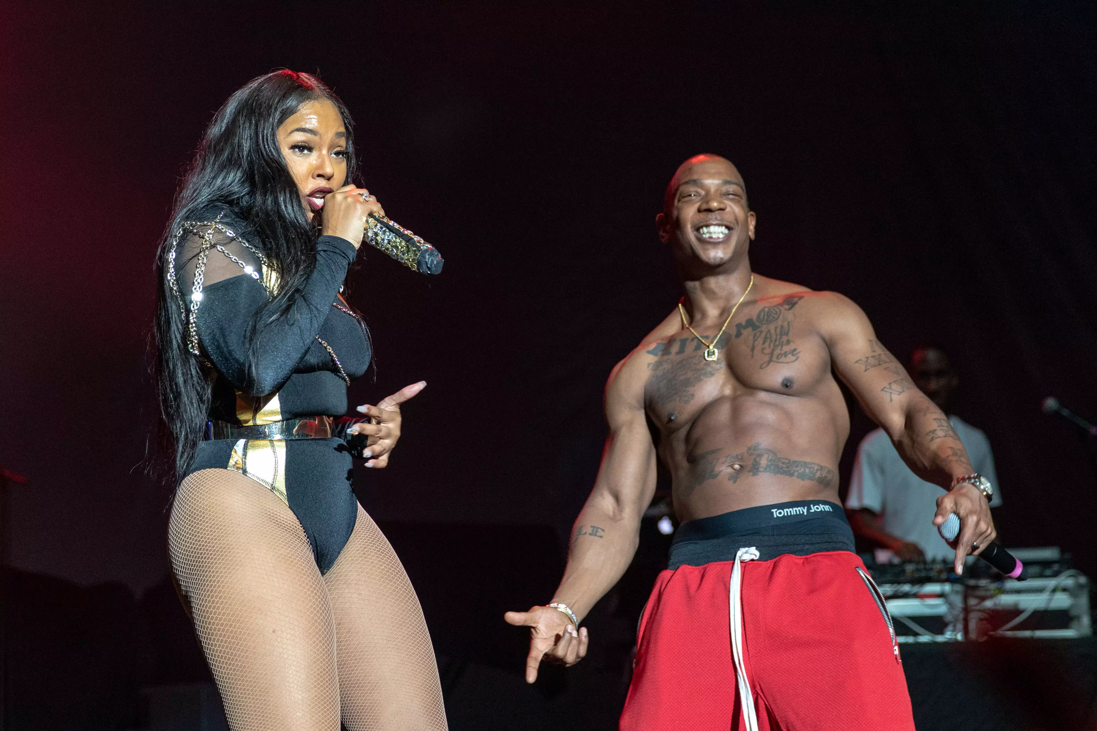 Ashanti and Ja Rule during the 4th Annual V103 Summer Block Party.