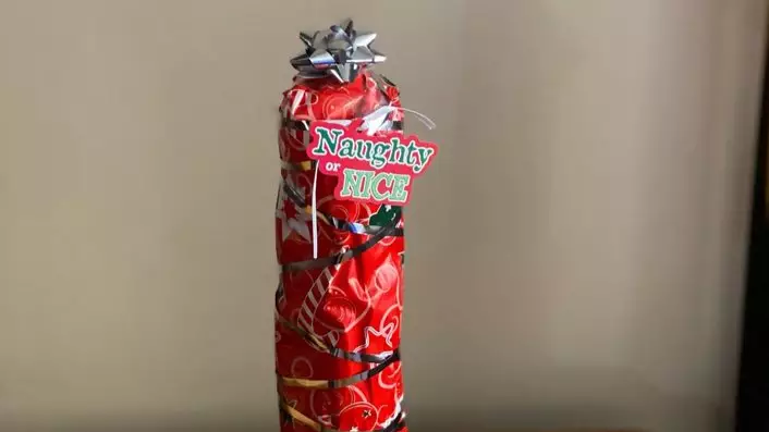 Woman's Cheeky Wrapping Style Makes Present Look Very Rude