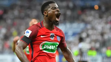 PSG's Serge Aurier Agrees Personal Terms With Another Premier League Club