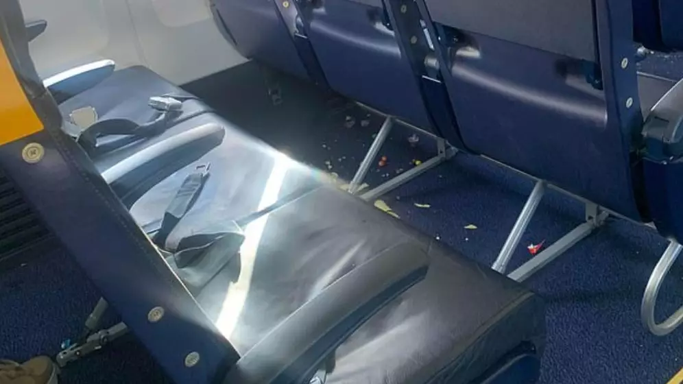 Ryanair Passenger Claims Travellers Refused To Sit In 'Filthy' Seats