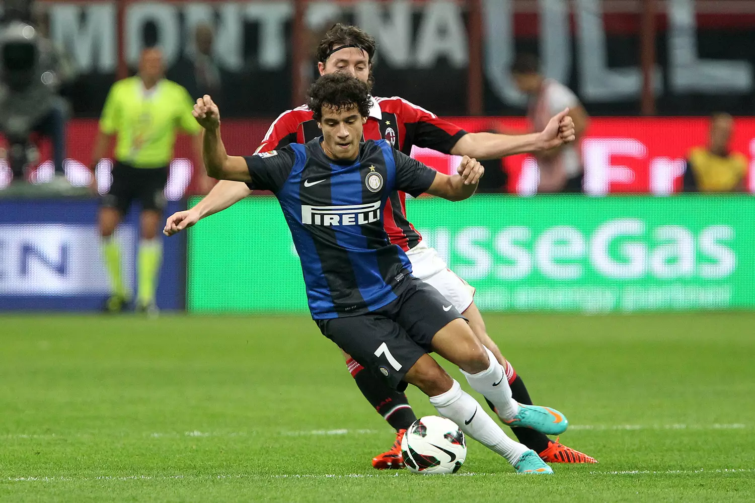 A young Coutinho wears seven in the Milan derby. Image: PA Images.
