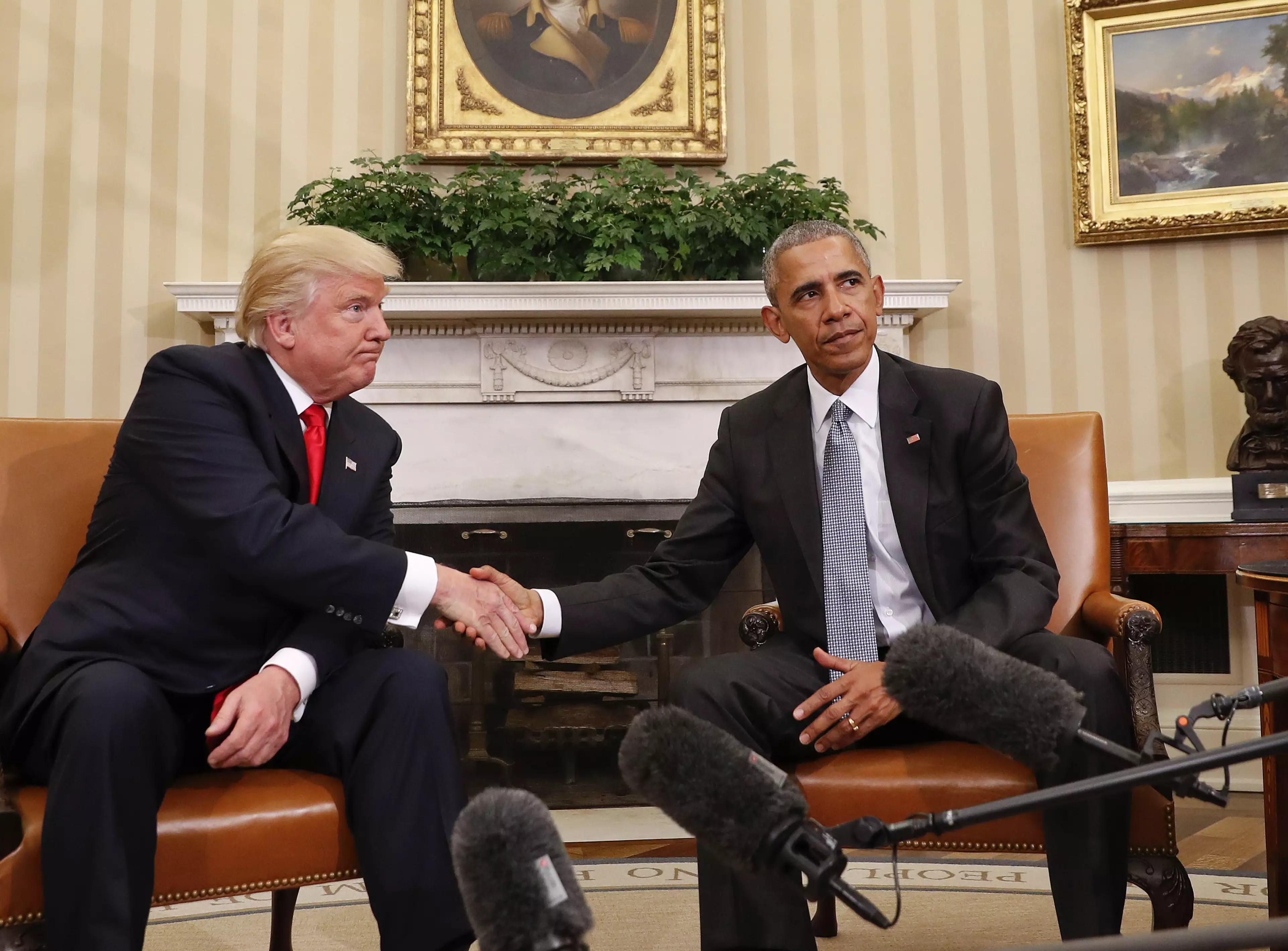 Of Course Donald Trump And Barack Obama Got The Photoshop Battle Treatment