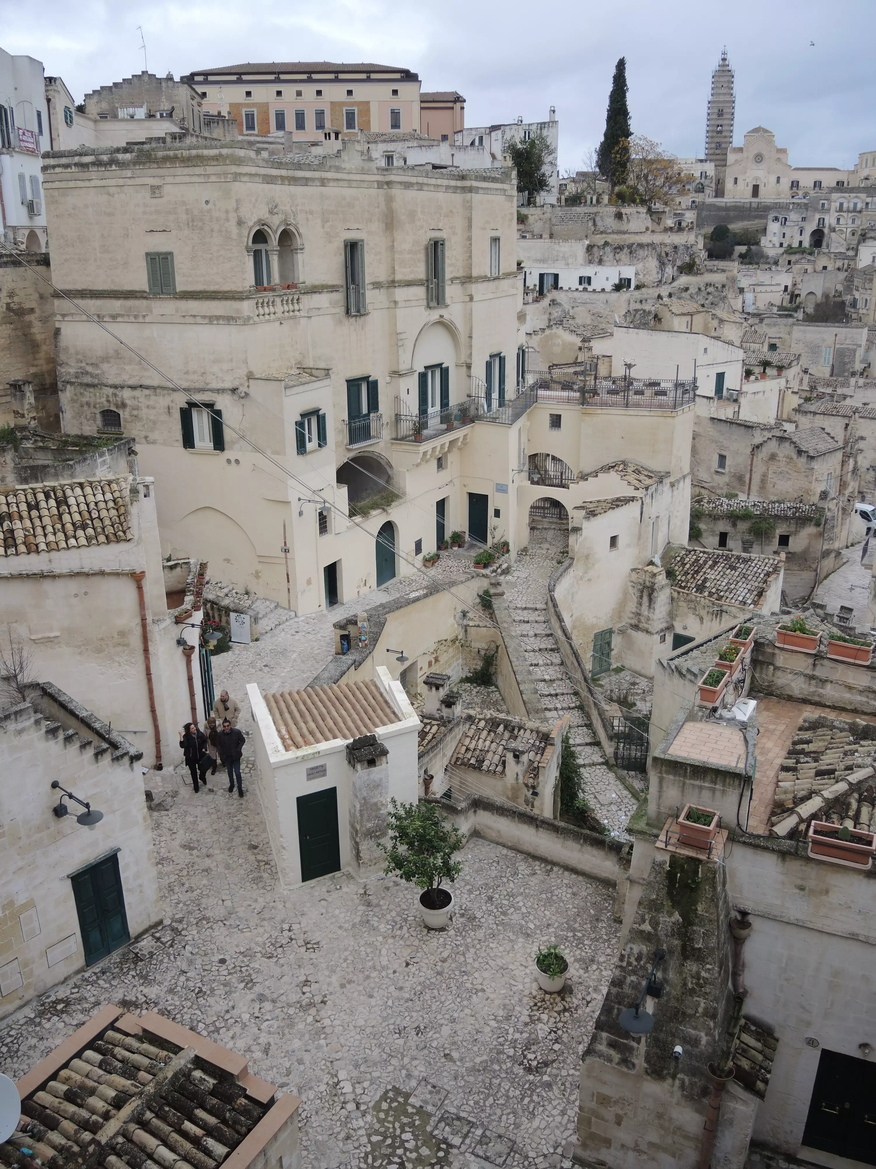 Matera, the Italian city used to film the scene.