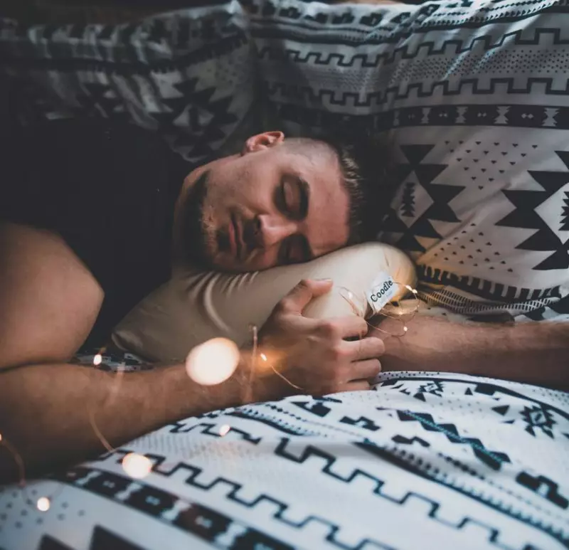 Spooning pillows discount