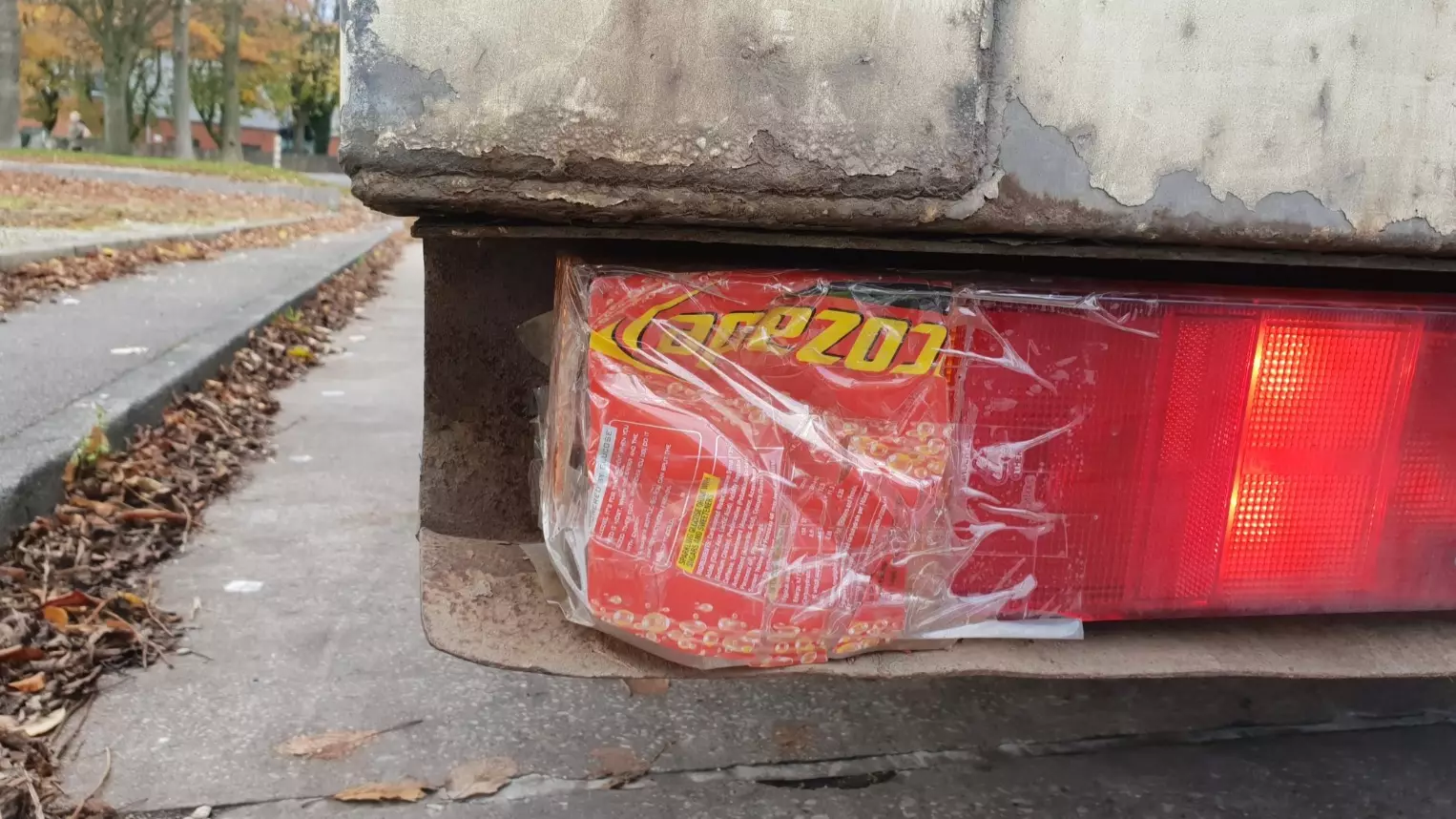 Lorry Driver Used Lucozade Bottle As Replacement Indicator