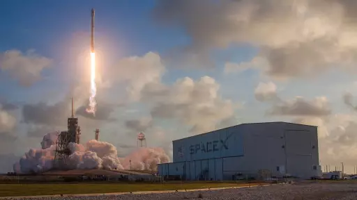 Here's What You'd Get Asked If You Wanted To Intern At SpaceX