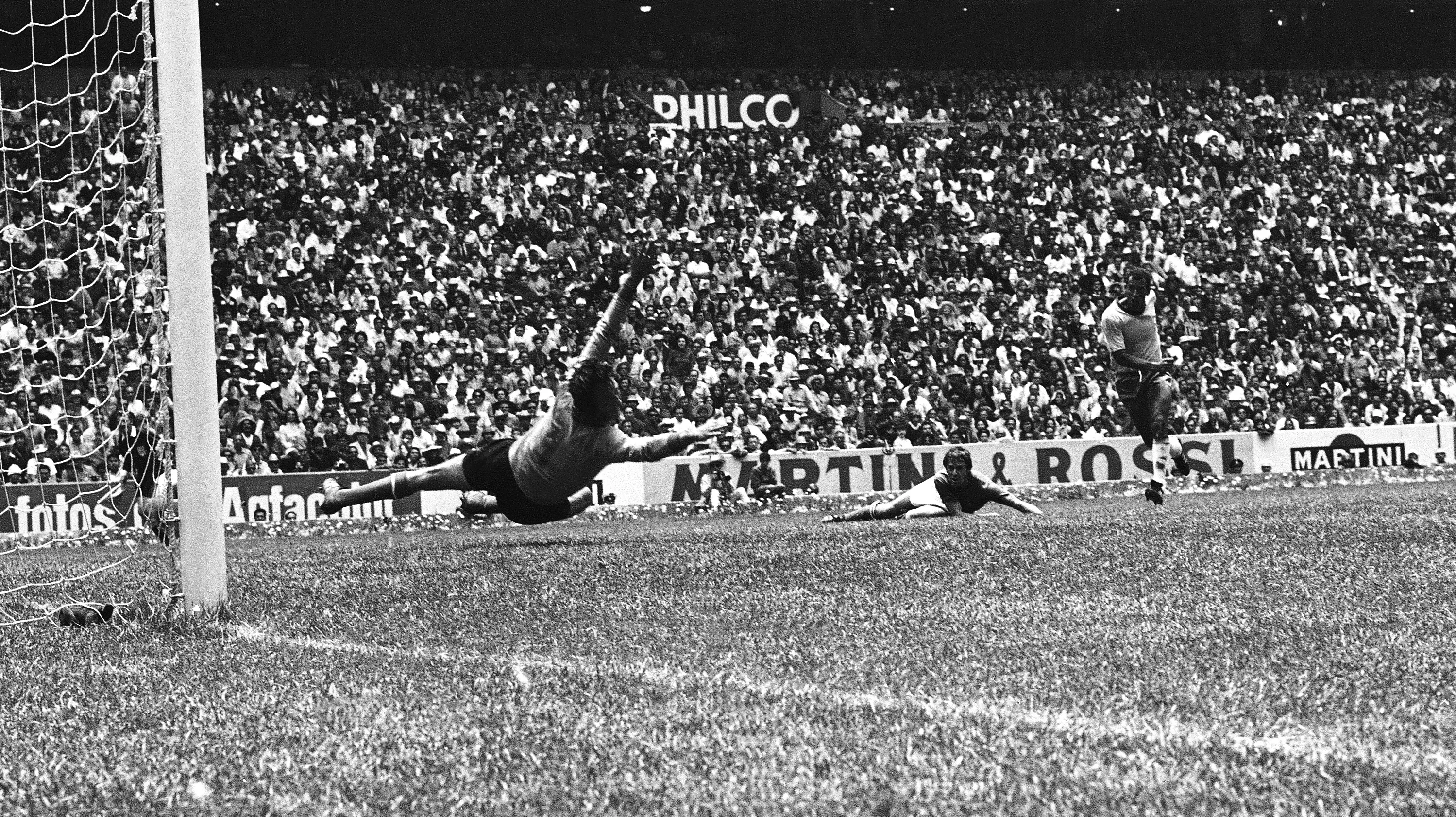 Remembering The Legendary Carlos Alberto With THAT Goal