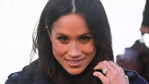 'Psychic' Twins Pass On Warning 'From Princess Diana' To Meghan Markle