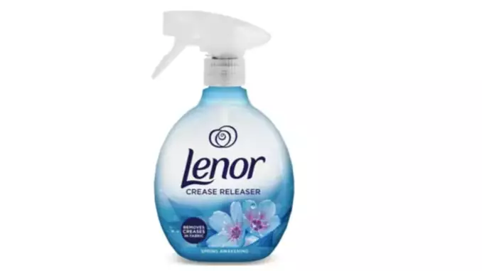 People Are Getting Very Excited About Lenor's Crease Releaser Spray