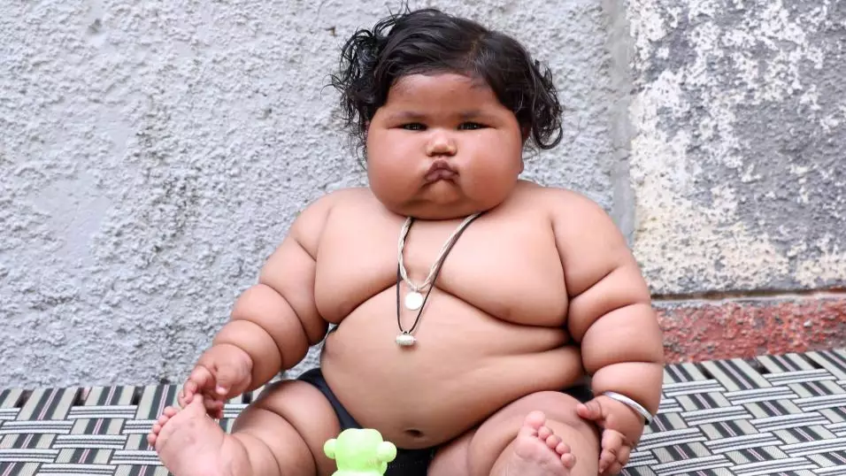 Doctors Have Been Left Baffled By This Baby That Weighs Almost Three Stone