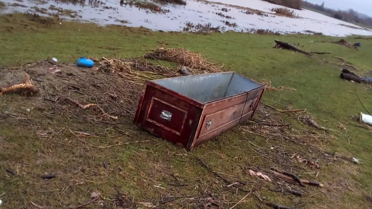Mystery As Saudi Arabian Coffin Discovered In Flooded UK Field