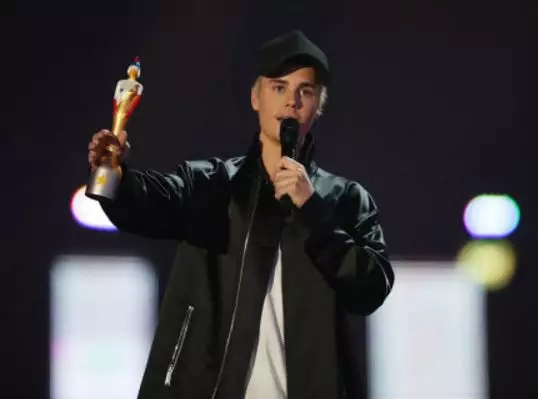 Justin Bieber Pisses Everyone Off By Saying Prince Wasn't 'The Last Greatest Living Performer'