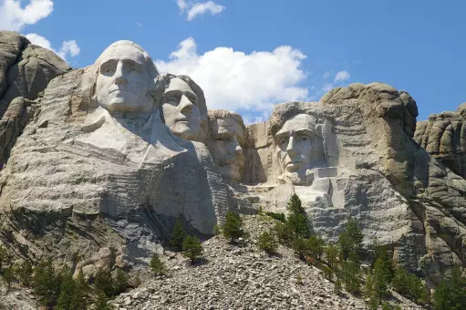 There's A 'Secret Room' Inside Mount Rushmore But You're Not Allowed In