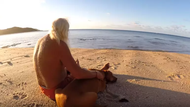 Island Castaway Mourns The Death Of His Only Companion - His Dog
