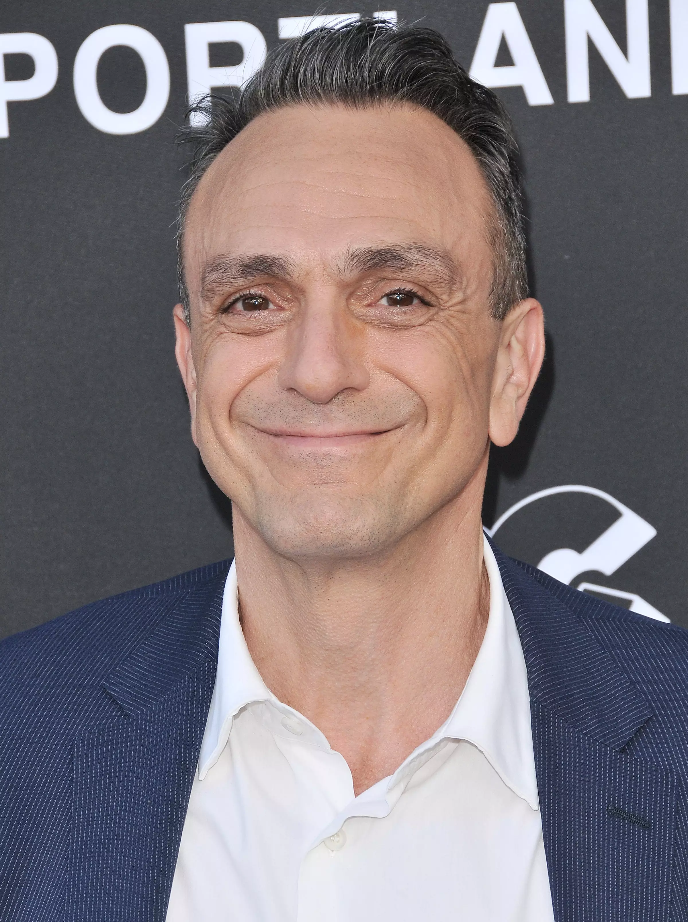 Hank Azaria competed in the tournament and made $10,000 for his charity.