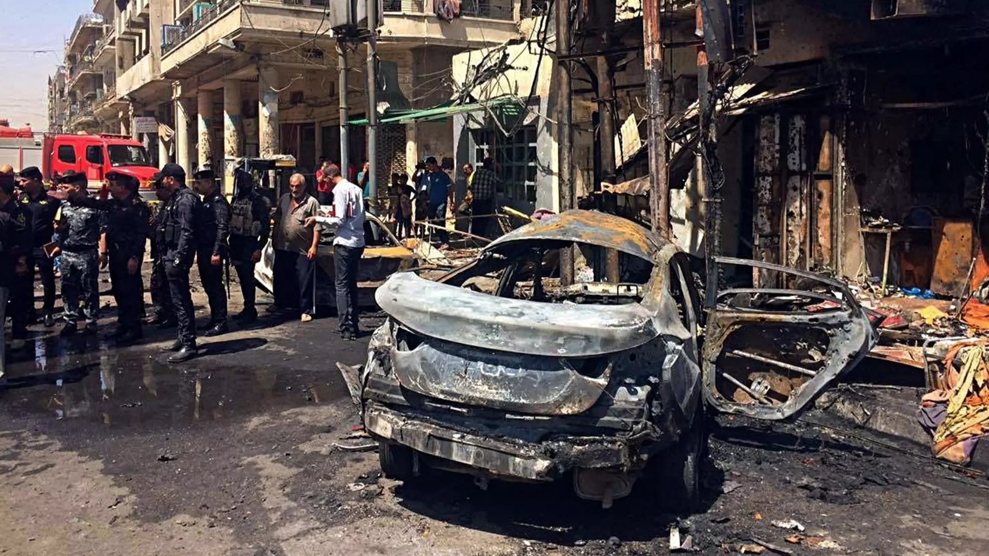 At Least 27 Dead After Isis Car Bomb Targets Families During Ramadan 