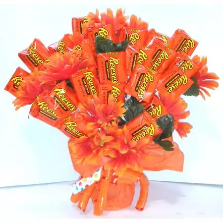 You can now buy your other half a bouquet of Reese's chocolate.