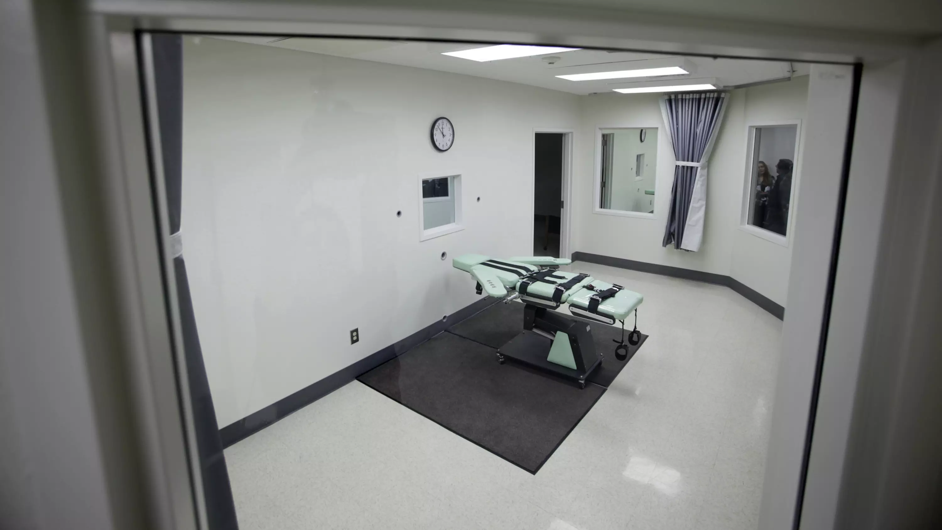 737 Death Row Inmates Saved From Execution By Governor Of California