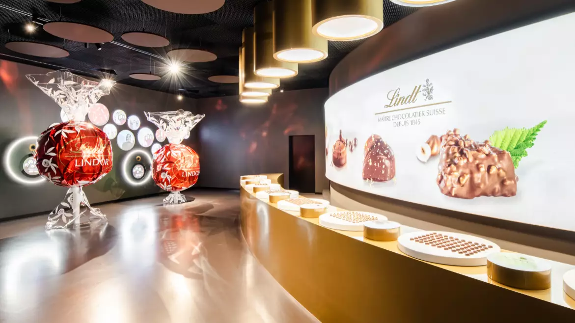 ​Lindt To Open Willy Wonka-Style Chocolate Museum And Tour