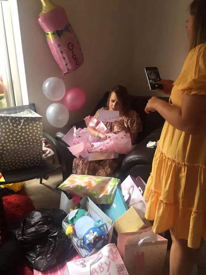 Hayley had a pink-themed baby shower (