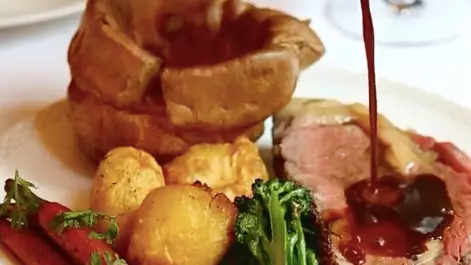 People Are Now Savaging Gordon Ramsay's £45 Sunday Roast