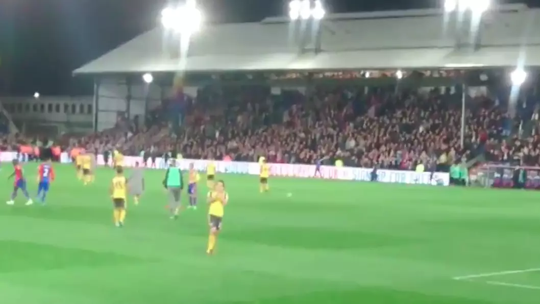 WATCH: Hector Bellerin Booed By Arsenal Fans After Defeat To Crystal Palace 