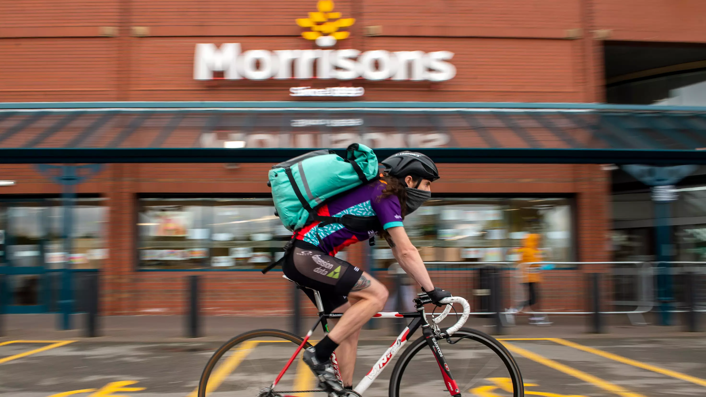 Morrisons And Deliveroo Launch 30-Minute Alcohol Delivery Service