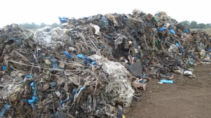 ​20 Tonnes Of Commercial Waste Dumped On UK Farm 