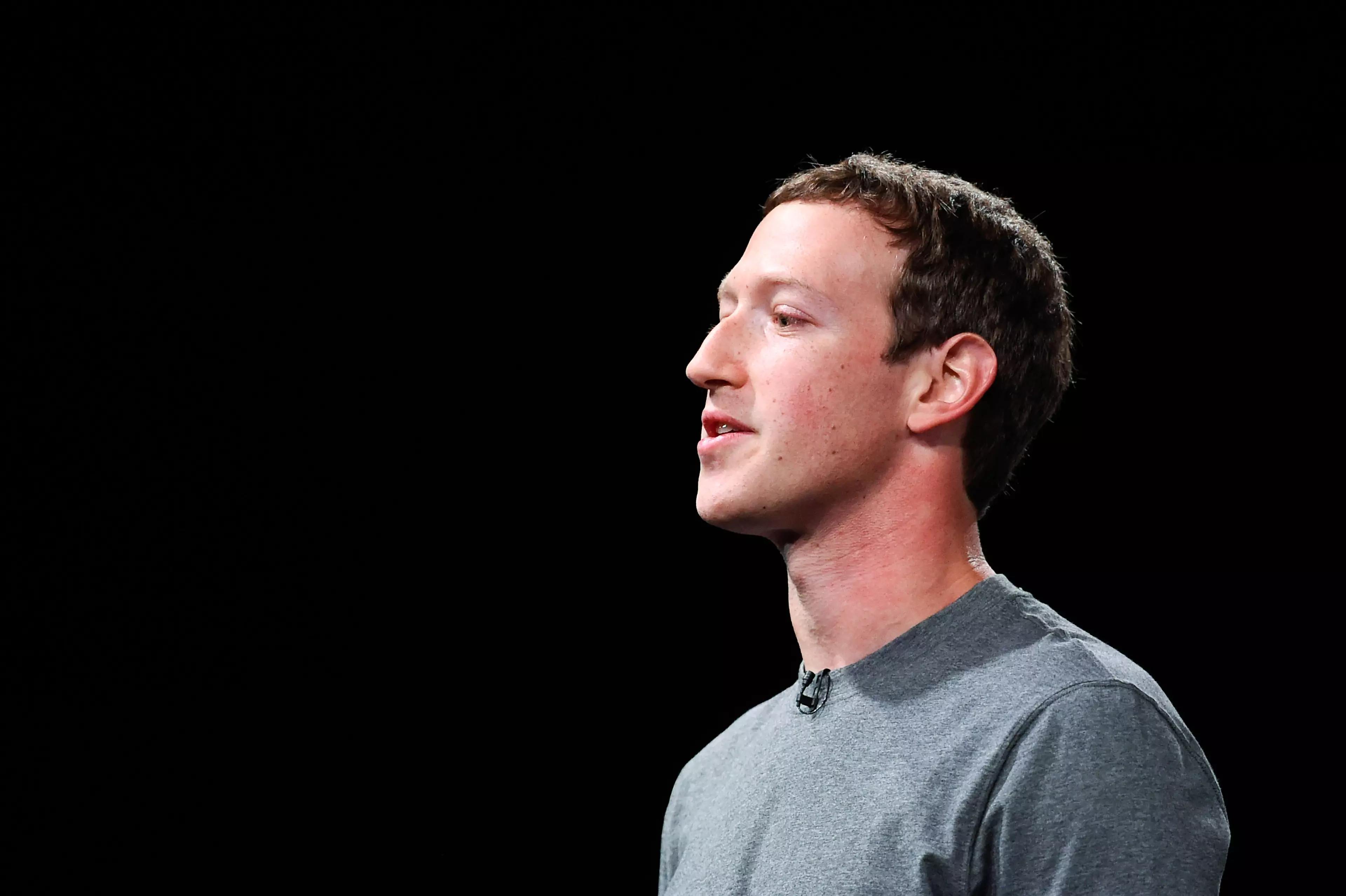 Why Mark Zuckerberg Wears The Same Bloody Grey T-shirt Every Day
