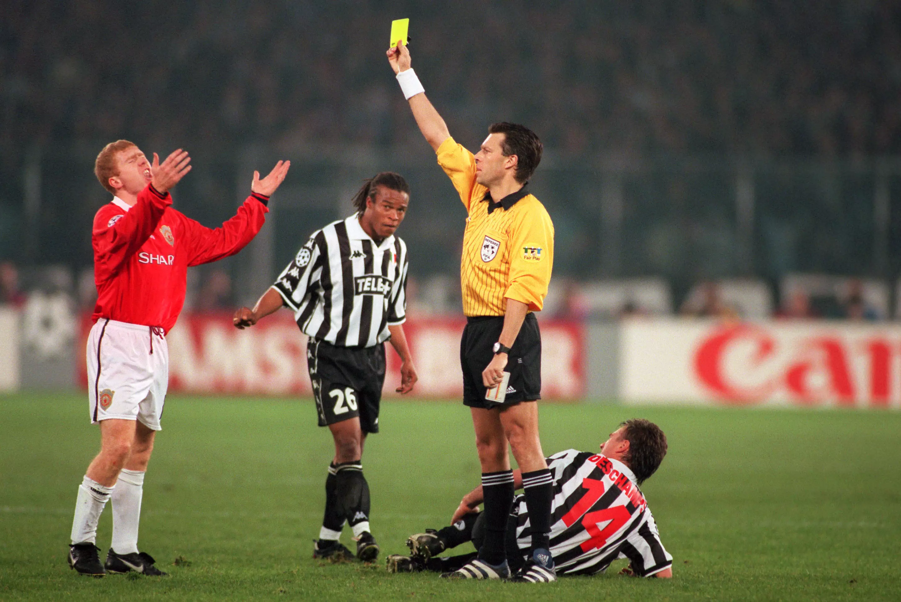 Scholes' yellow card against Juventus kept him out of the 1999 Champions League final. Image: PA Images
