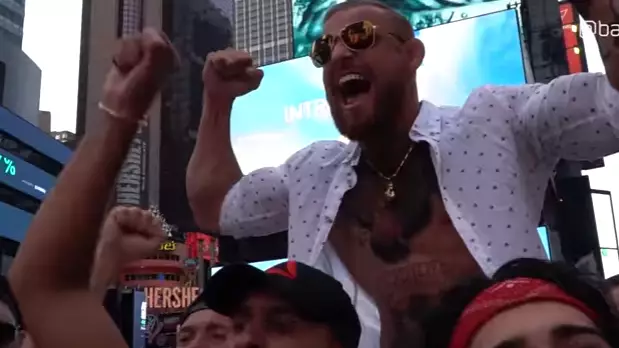 Fake Conor McGregor Fools Hundreds In New York 