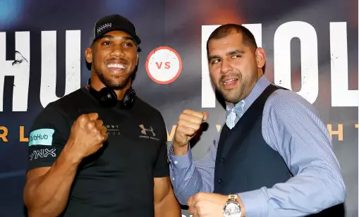 Anthony Joshua Won By Knockout Against Éric Molina In The Third Round