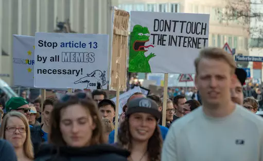 More than 50,000 people joined the Save Your Internet demonstration in Munich on 23 March.