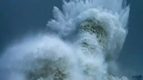 Crashing Wave Appears To Show Face Of Poseidon - God Of The Sea