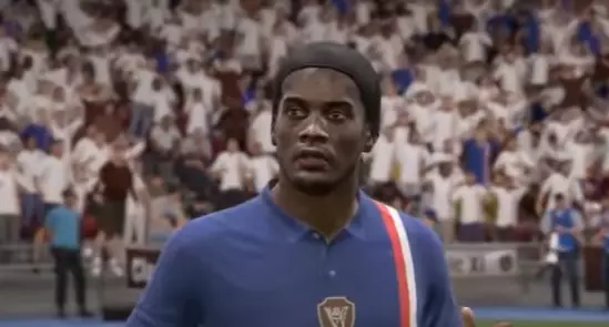 WATCH: Someone Managed To Perfectly Create Ronaldinho In FIFA 17
