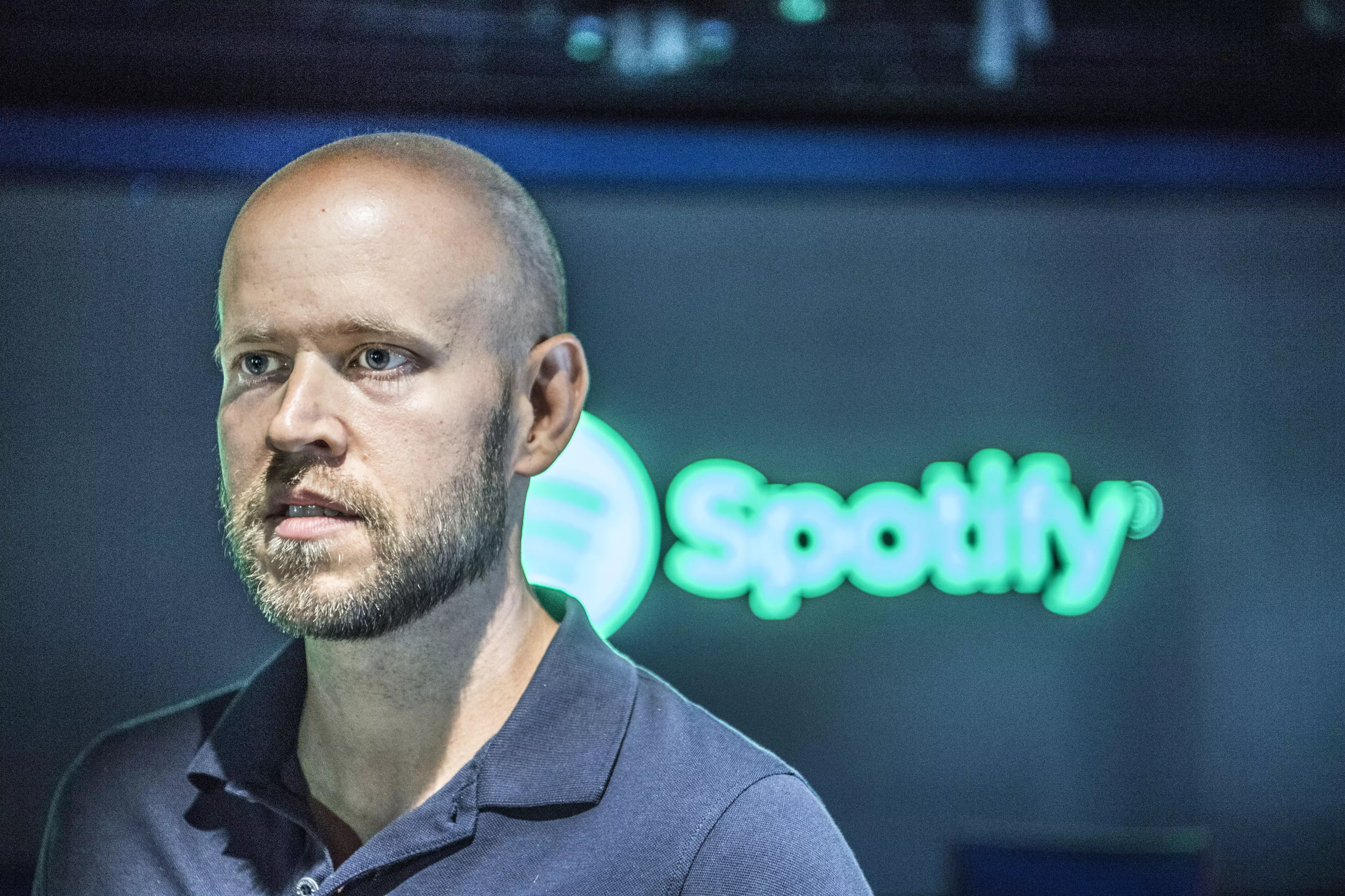 ​Spotify CEO Defends Company’s Joe Rogan Stance As Backlash Continues 