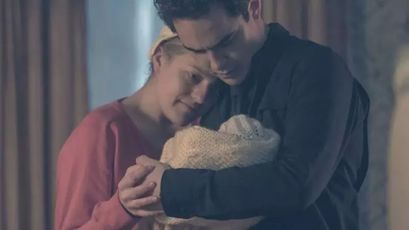 Handmaid's Tale Fans Have A Chilling Theory About Baby Nichole's Paternity