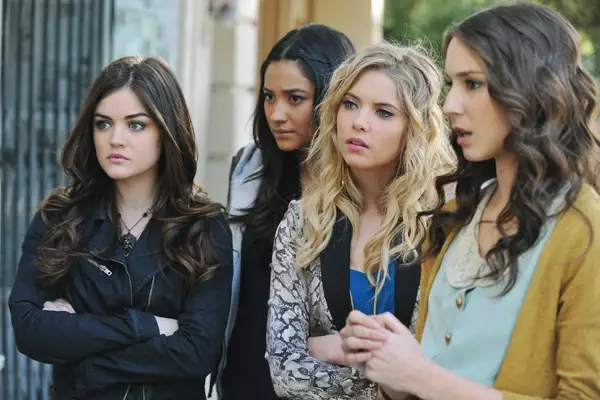 Anyone else getting 'Pretty Little Liars' vibes? (