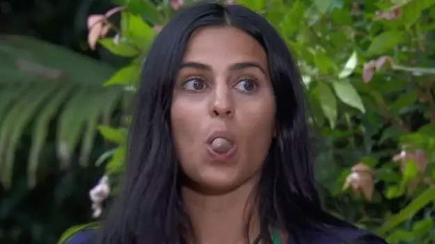 Holly Willoughby Watch Can't Sair Khan Eat A Cow's Teat In Tonight's Bushtucker Trial