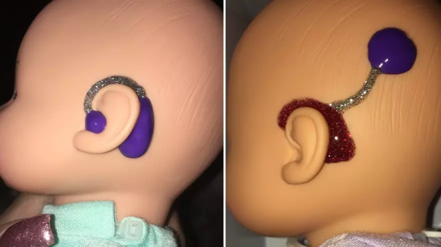 Teacher Adds Glitter Glue Hearing Aids To Dolls So All Of Her Pupils Feel Represented