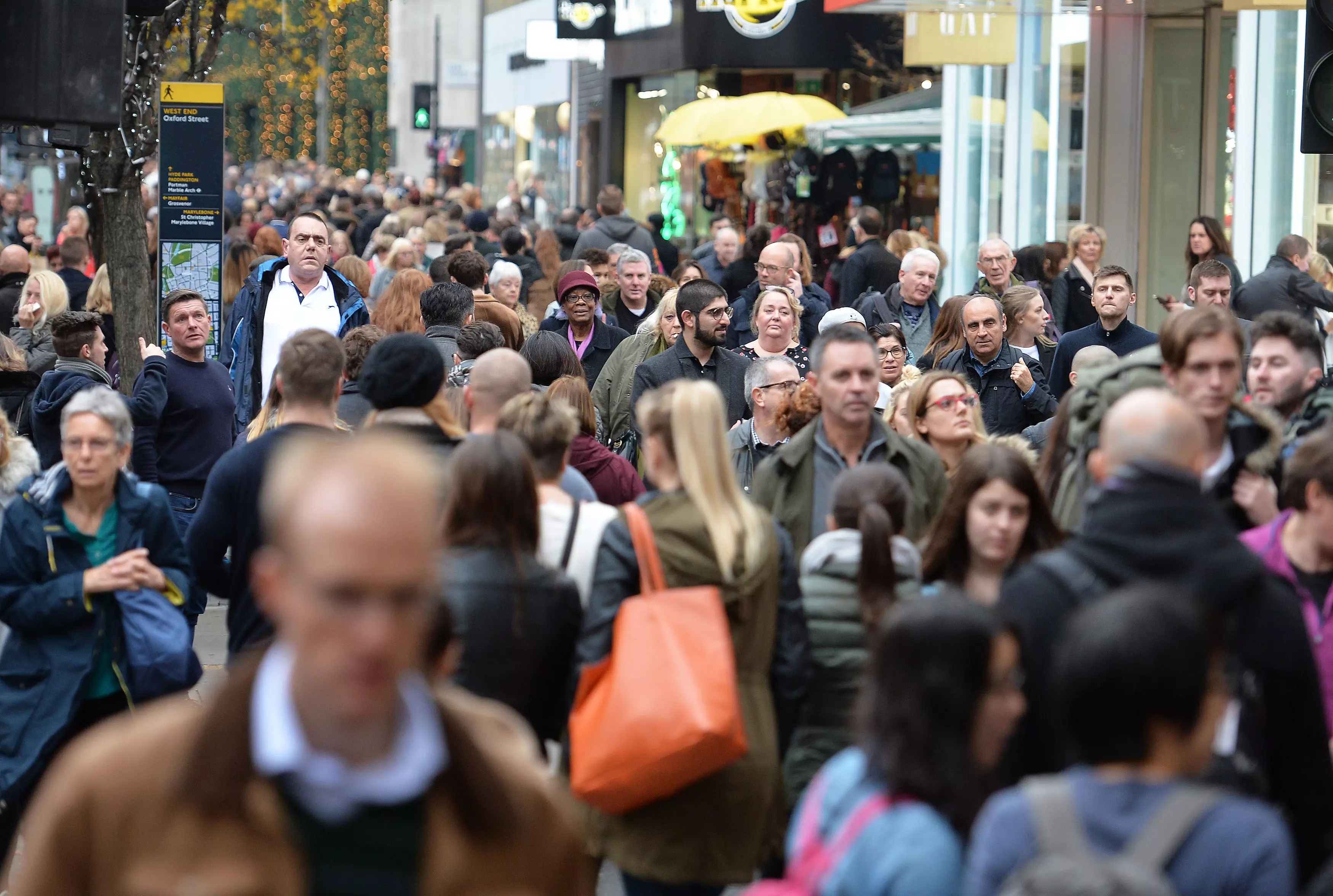 A Petition To Stop Shops Opening On Boxing Day Has 230,000+ Signatures