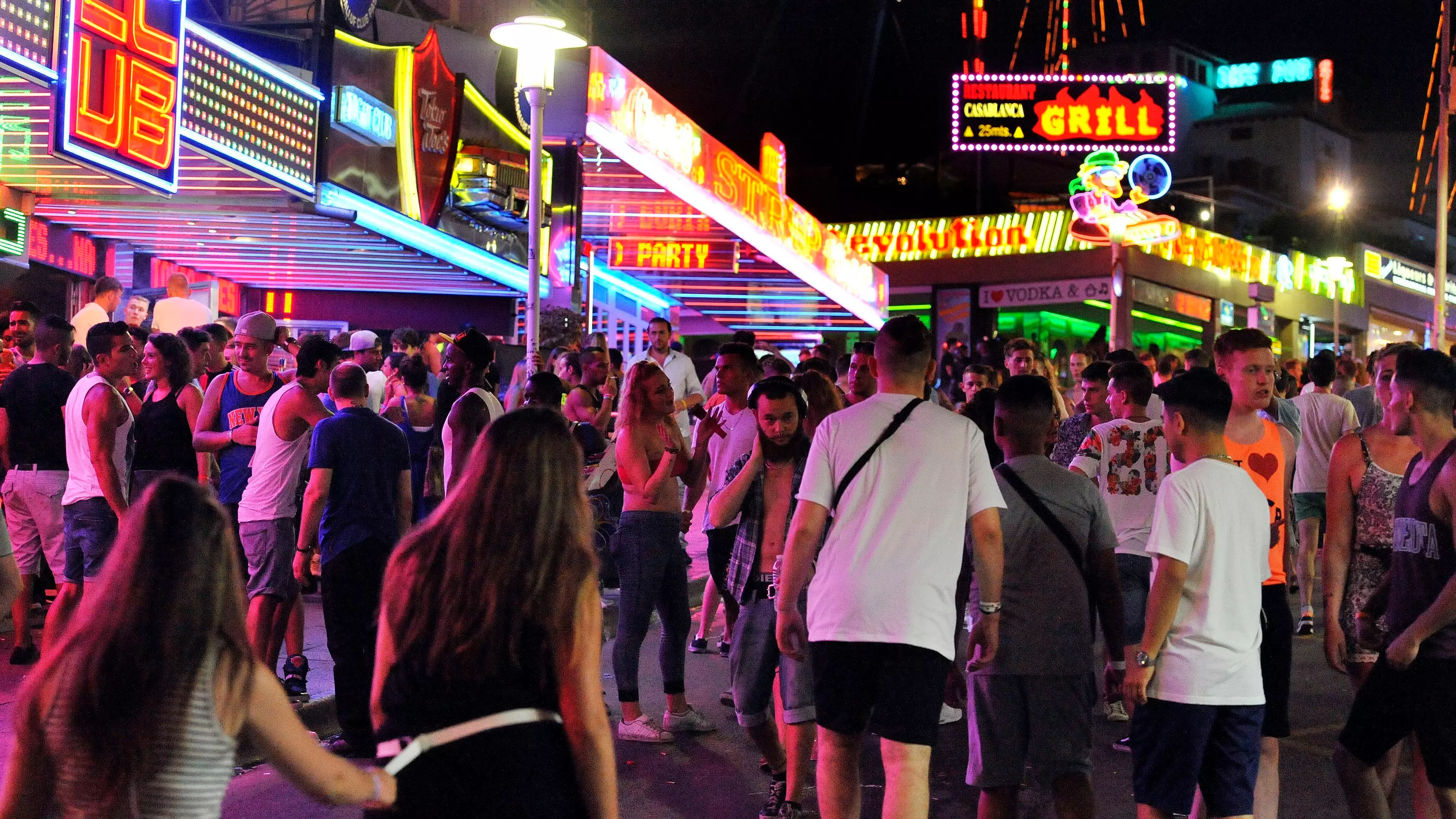 New Laws Coming To Magaluf Could Ruin Your Next Lads' Holiday 