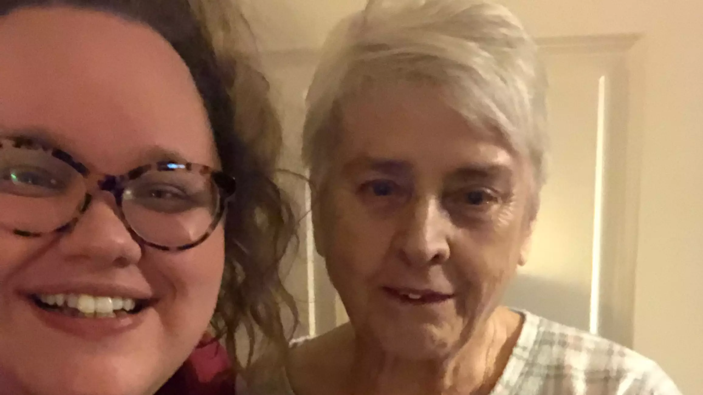 Woman Starts Fundraiser To Help Elderly Neighbour Pay For Taxi To Airport
