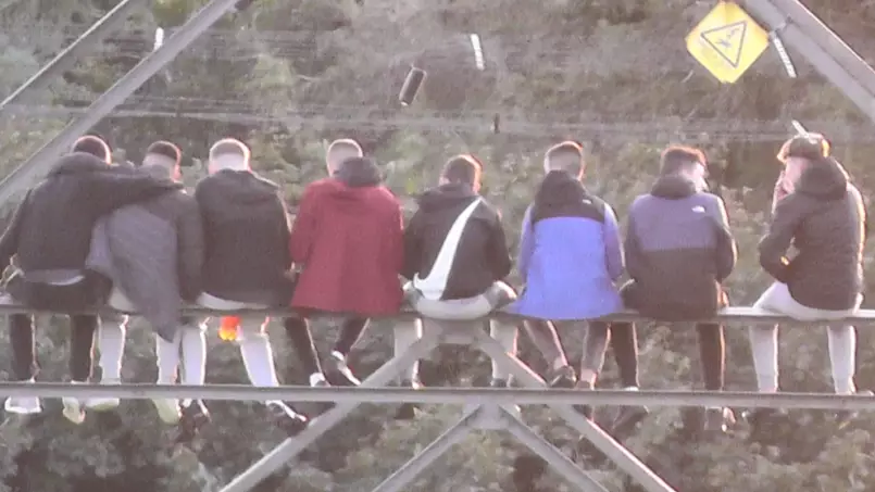 Police Called After Large Group Of Teenagers Hold Illegal Gathering On Pylon